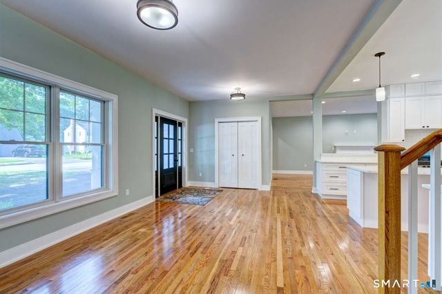 70 Apple Hill, Wethersfield, CT 06109