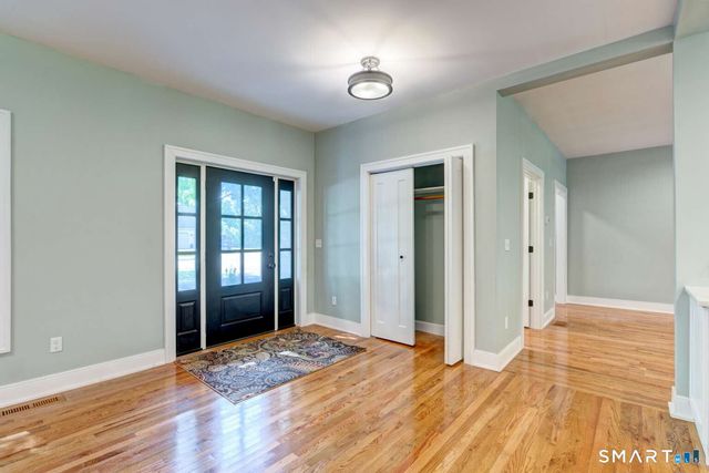 70 Apple Hill, Wethersfield, CT 06109