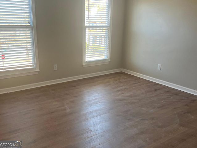 5455 Woodrun Lane, Alpharetta, GA 30005