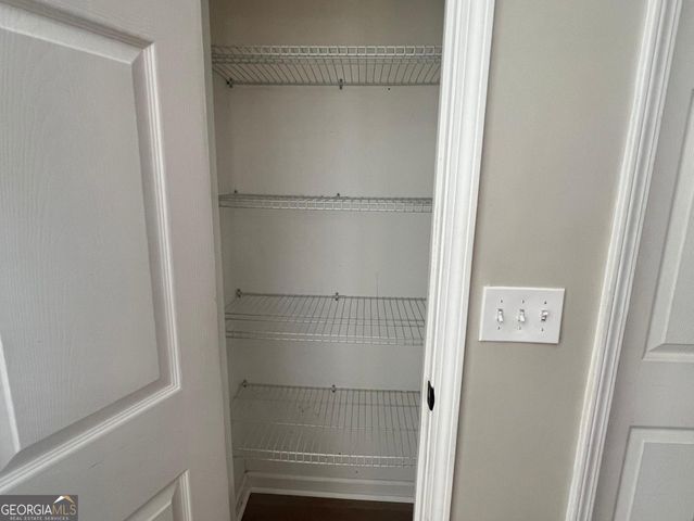 5455 Woodrun Lane, Alpharetta, GA 30005