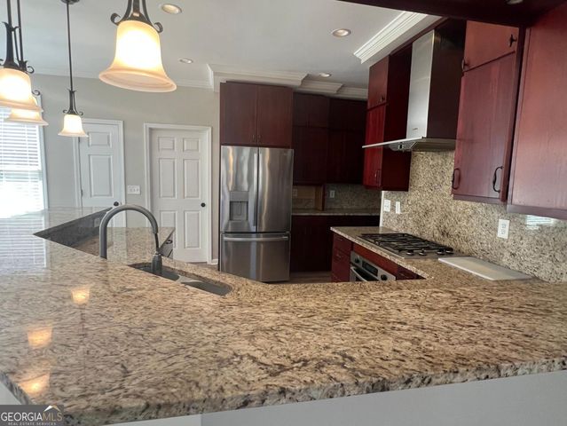 5455 Woodrun Lane, Alpharetta, GA 30005