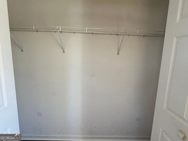 5455 Woodrun Lane, Alpharetta, GA 30005