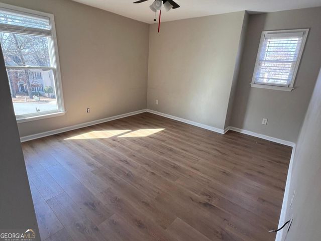 5455 Woodrun Lane, Alpharetta, GA 30005