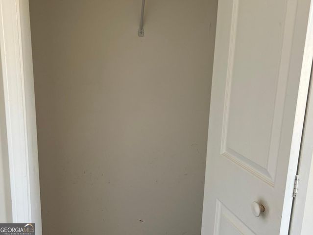 5455 Woodrun Lane, Alpharetta, GA 30005