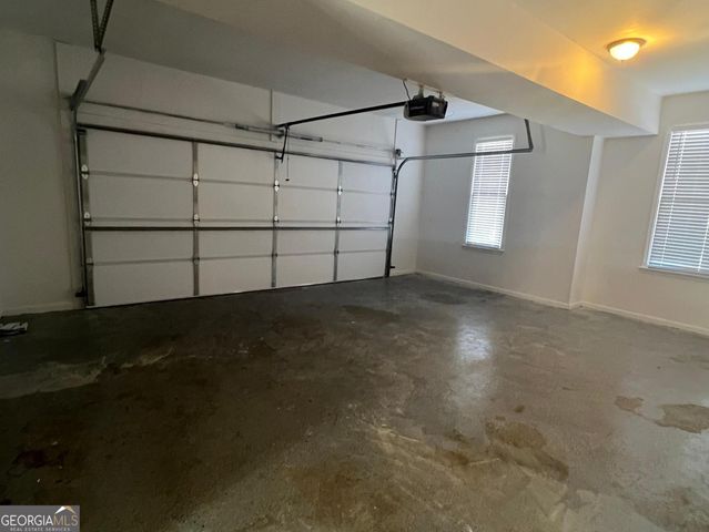 5455 Woodrun Lane, Alpharetta, GA 30005