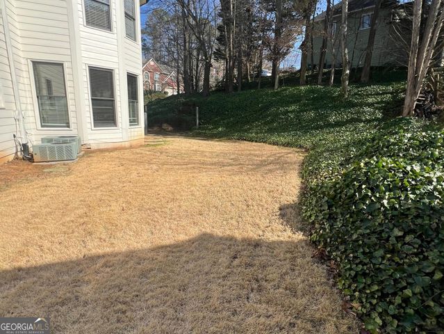 5455 Woodrun Lane, Alpharetta, GA 30005