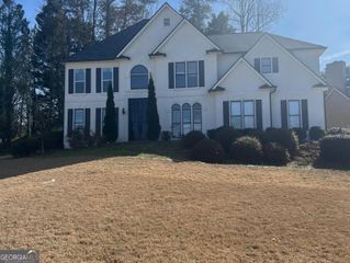 5455 Woodrun Lane, Alpharetta, GA 30005