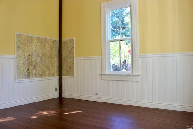 661 N Bush St, Ukiah, CA 95482