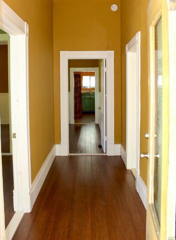 661 N Bush St, Ukiah, CA 95482