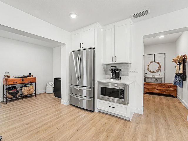3029 PINE TREE AVENUE, Largo, FL 33771