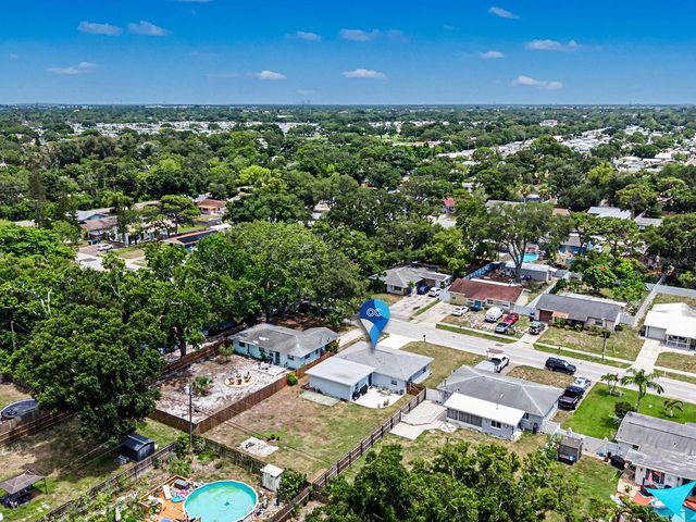 3029 PINE TREE AVENUE, Largo, FL 33771