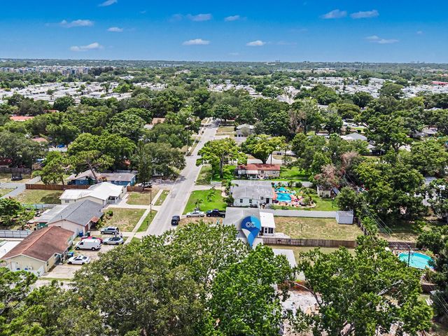 3029 PINE TREE AVENUE, Largo, FL 33771