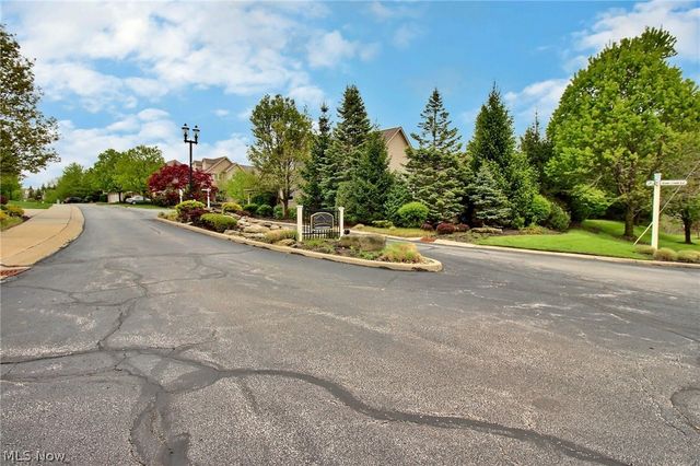 SL 31 River Trail, Lyndhurst, OH 44124