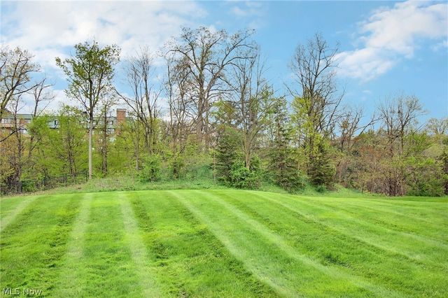 SL 31 River Trail, Lyndhurst, OH 44124