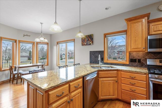 4860 Gleneagle Court, Lincoln, NE 68526