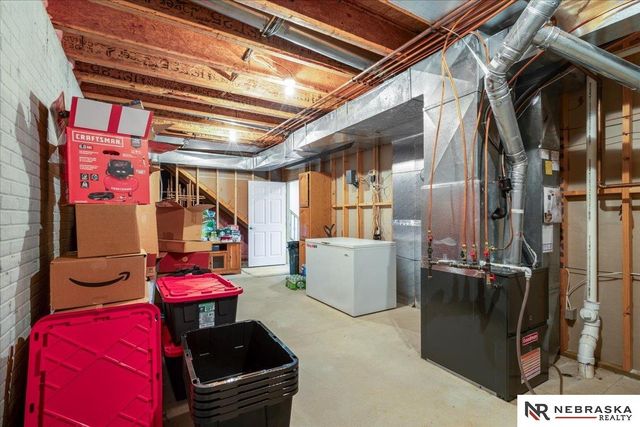 4860 Gleneagle Court, Lincoln, NE 68526