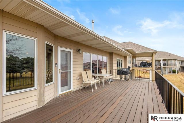 4860 Gleneagle Court, Lincoln, NE 68526