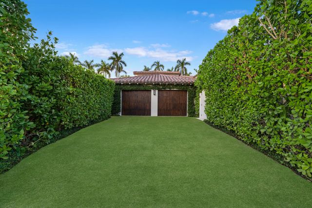 218 List Road, Palm Beach, FL 33480