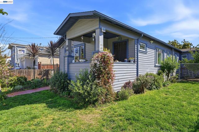 1954 87Th Ave, Oakland, CA 94621