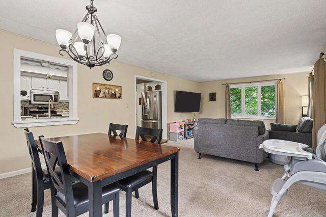 2518 E G Avenue, Kalamazoo City, MI 49004