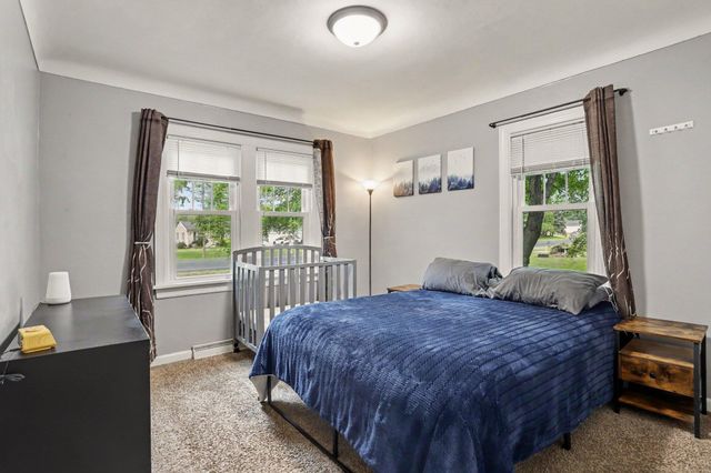 2518 E G Avenue, Kalamazoo City, MI 49004