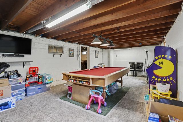 2518 E G Avenue, Kalamazoo City, MI 49004