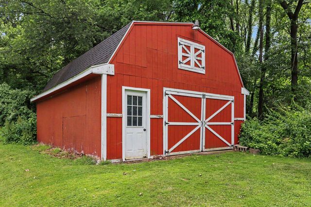 2518 E G Avenue, Kalamazoo City, MI 49004