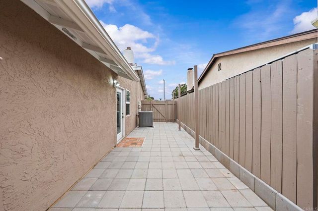 1110 Paula Way, Escondido, CA 92027