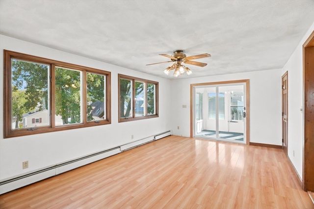 58 Webster St, Lynn, MA 01902