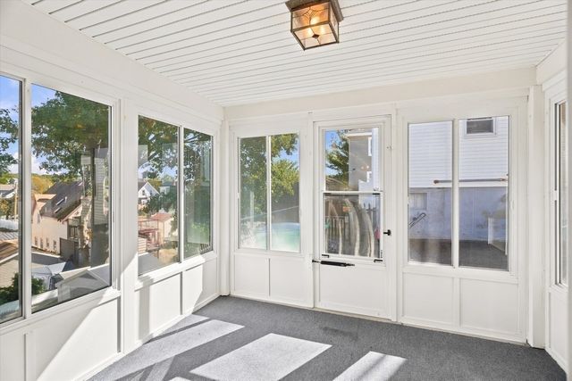 58 Webster St, Lynn, MA 01902