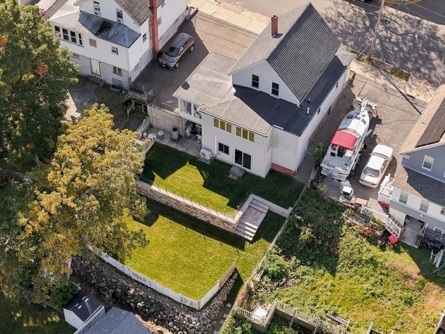 58 Webster St, Lynn, MA 01902