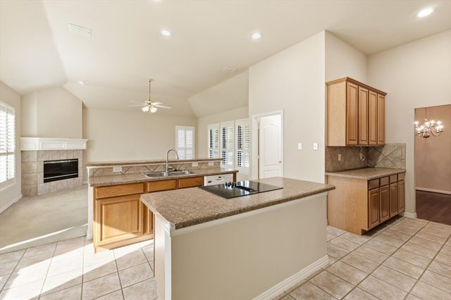 2512 Stone Mountain Drive, Denton, TX 76210