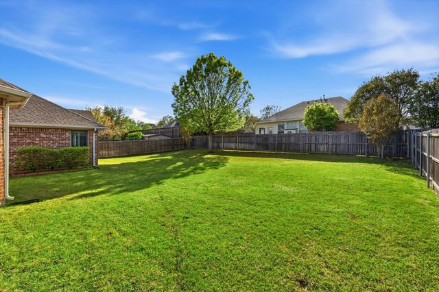 2512 Stone Mountain Drive, Denton, TX 76210