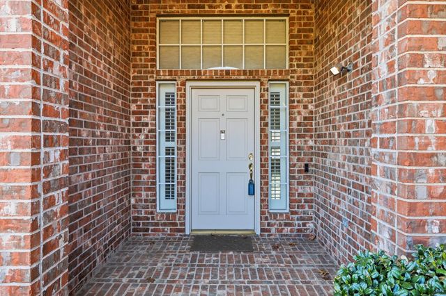 2512 Stone Mountain Drive, Denton, TX 76210