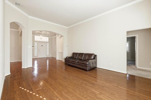 2512 Stone Mountain Drive, Denton, TX 76210