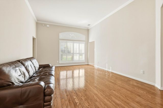 2512 Stone Mountain Drive, Denton, TX 76210