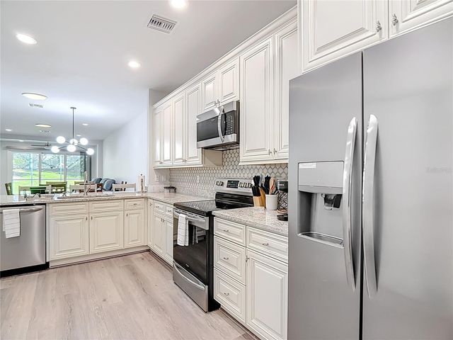 69 ENCLAVE DRIVE, Winter Haven, FL 33884