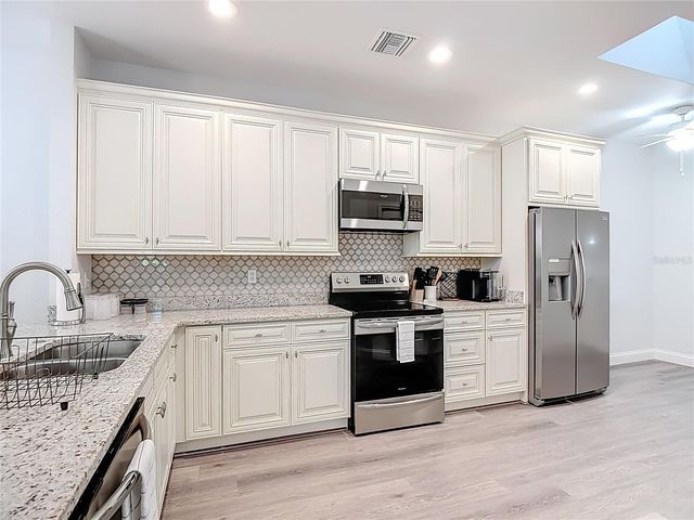 69 ENCLAVE DRIVE, Winter Haven, FL 33884