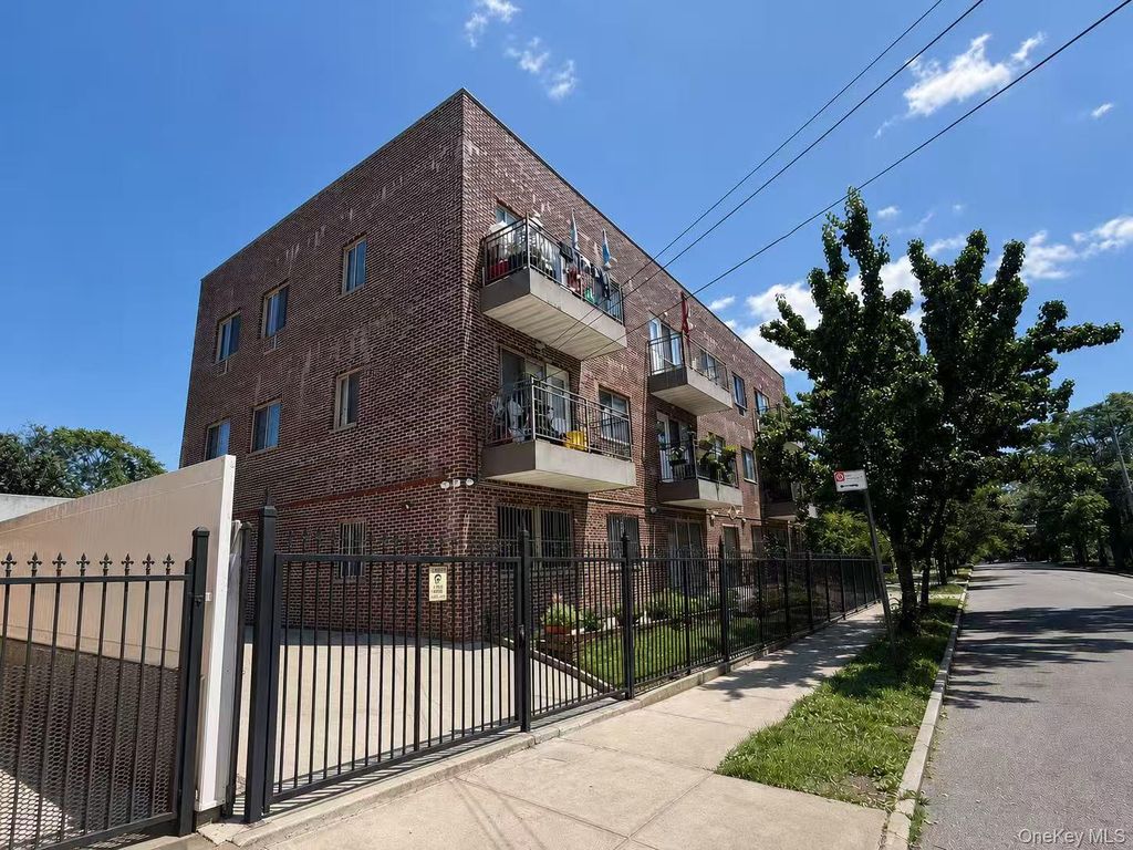 109-01 34th Avenue, Corona, NY 11368