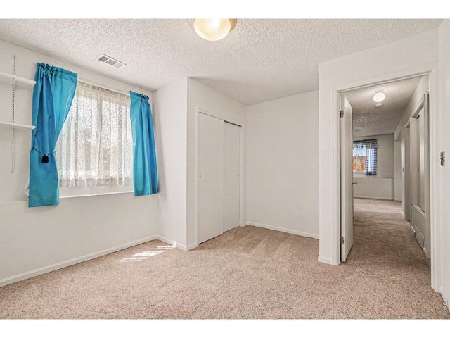 1713 Flemming Dr, Longmont, CO 80501