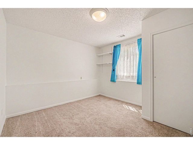 1713 Flemming Dr, Longmont, CO 80501