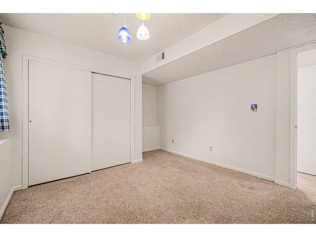 1713 Flemming Dr, Longmont, CO 80501