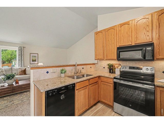 1713 Flemming Dr, Longmont, CO 80501