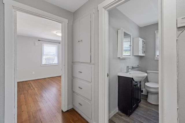 1419 S Crowe Street, Visalia, CA 93277