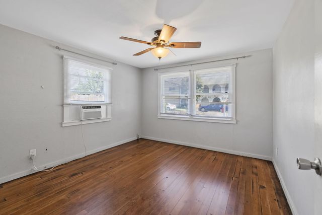 1419 S Crowe Street, Visalia, CA 93277