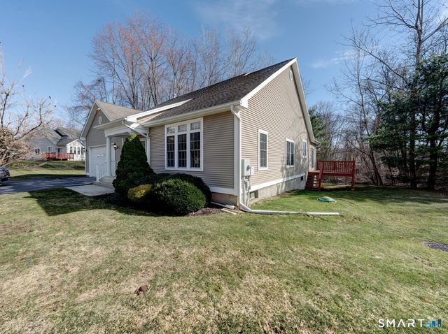 4 Eleanor St Extension 4, Vernon, CT 06066