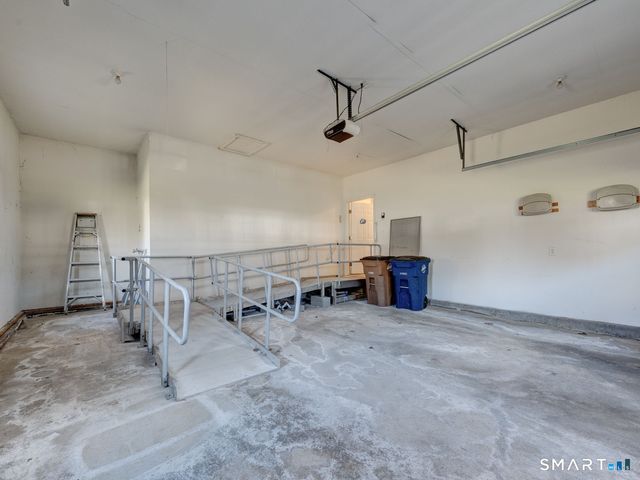 4 Eleanor St Extension 4, Vernon, CT 06066