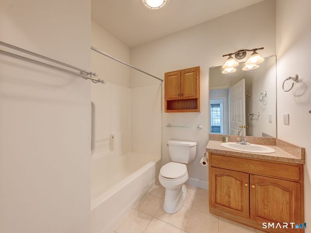 4 Eleanor St Extension 4, Vernon, CT 06066