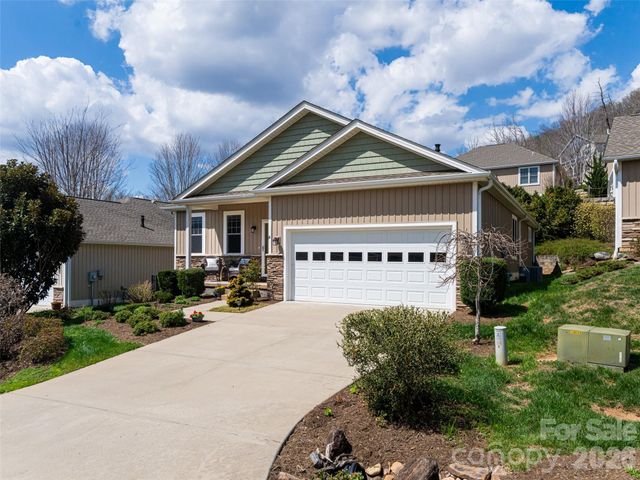 4 Nectar Way, Swannanoa, NC 28778