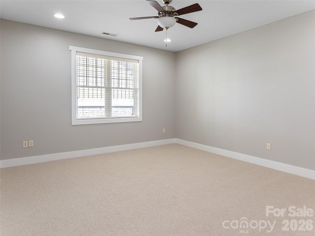 4 Nectar Way, Swannanoa, NC 28778